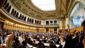 Парламент Швейцарії підтримав передачу активів РФ в Україну