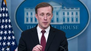 Через затримку допомоги США Україна втрачала території, – Салліван 