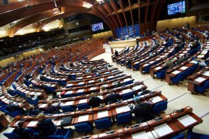 ПАРЄ хоче судити Путіна та його генералітет за війну проти України