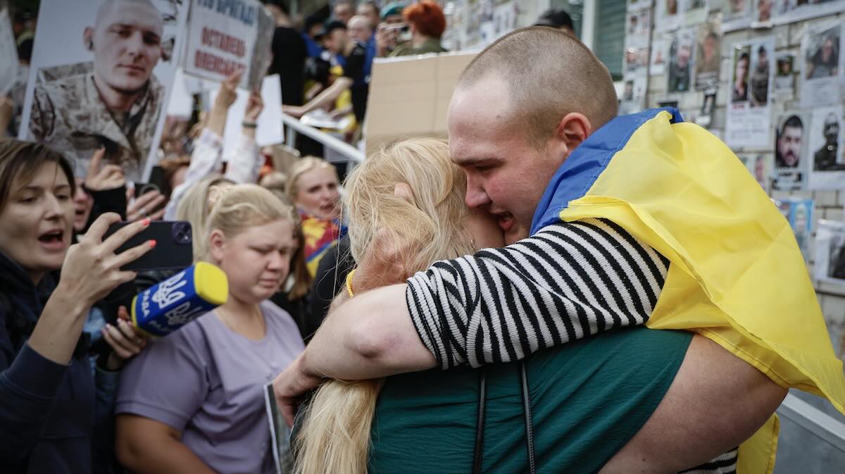 Обмін військовополоненими між Україною та Росією / Фото: Cуспільне